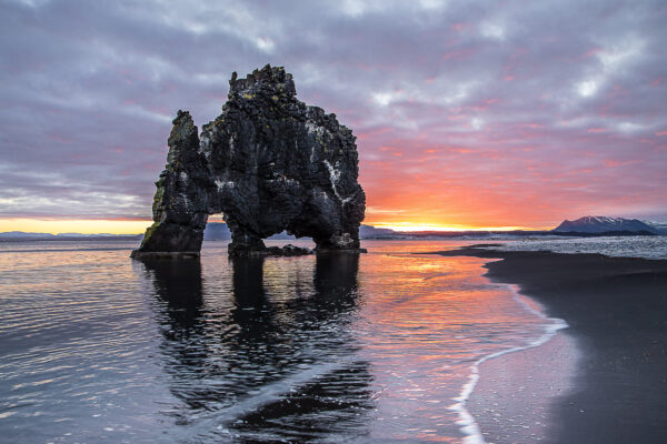 Hvítserkur IJsland